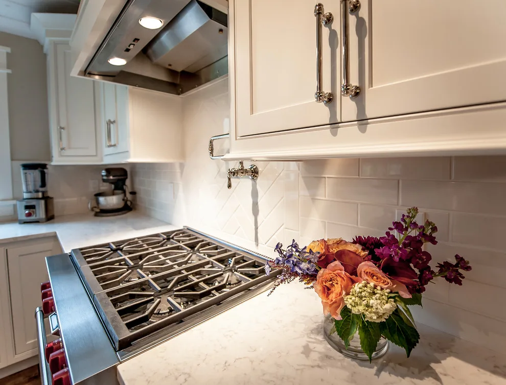 Farmhouse on Main Street by Yankee Barn Homes - Photo 4