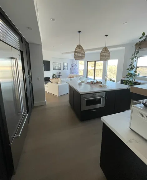 Fire-Resistant Custom Home in Malibu by Addition Building & Design, Inc. - Photo 17