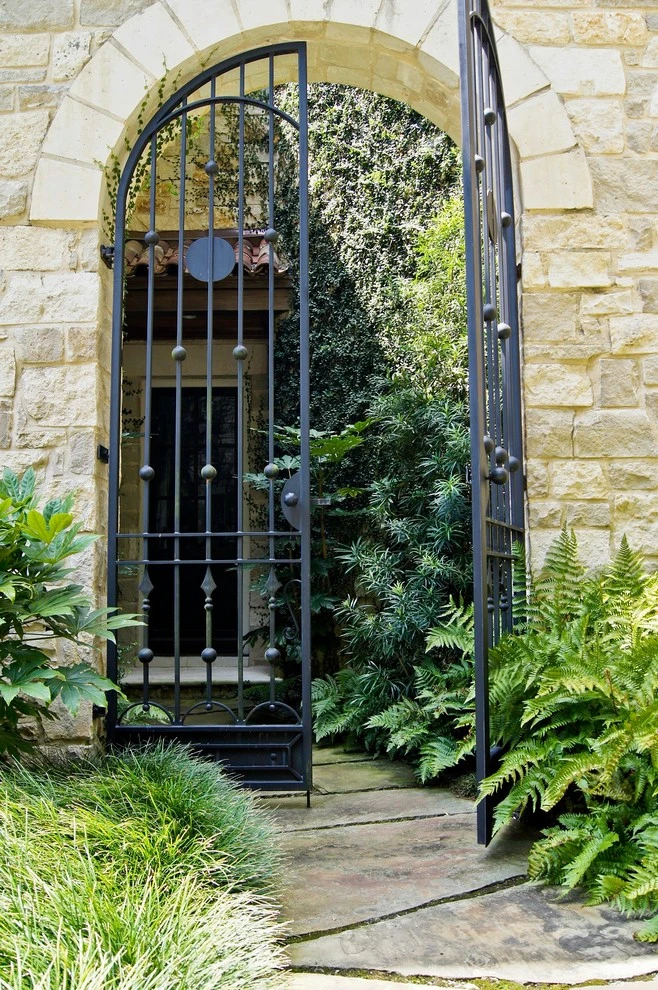Buckhead home by Joe A. Gayle & Associates - Photo 7