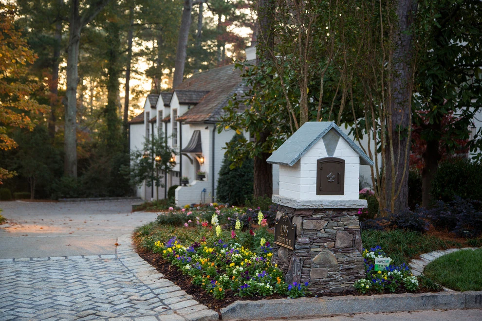 Brookhaven Home by Joe A. Gayle & Associates - Photo 5