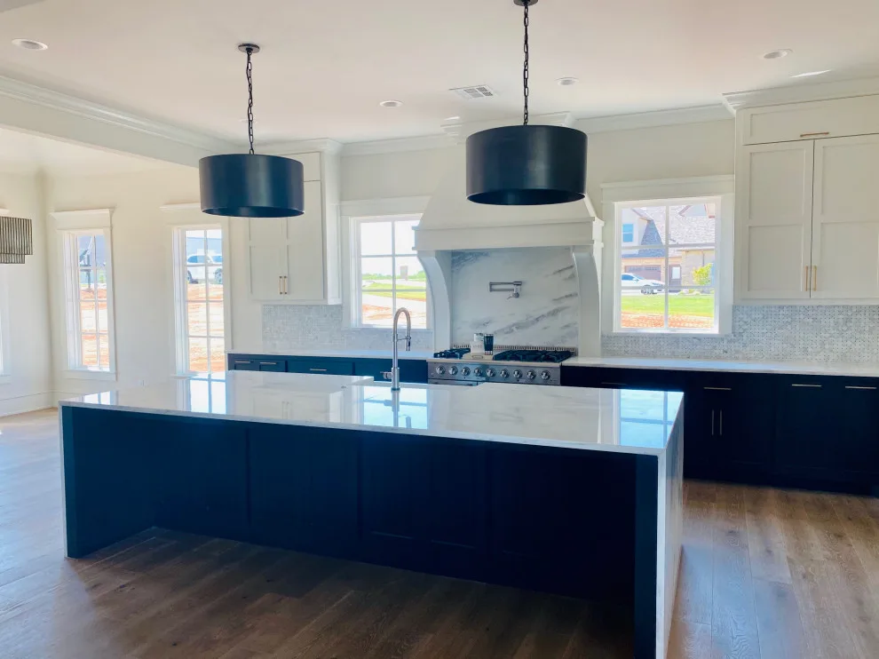 Custom Manor Lake by Byrd Building - Photo 10