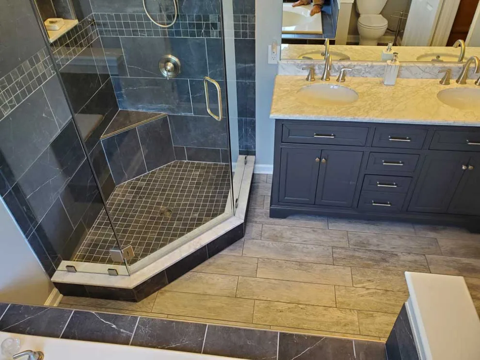 Luxury Bathroom and Tailored Shower by Maddrix Contracting LLC - Photo 4