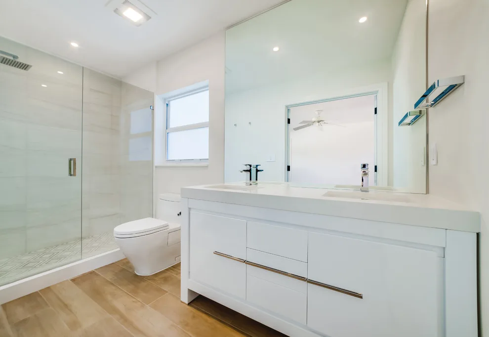 57th Ct Bathroom Renovation by Innovative Design Build, Inc - Photo 4
