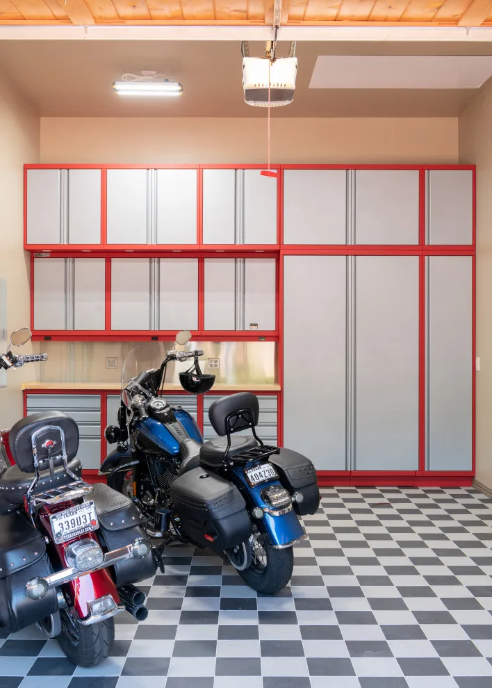 Clubhouse Arena by Kasper Custom Home Remodeling - Photo 35