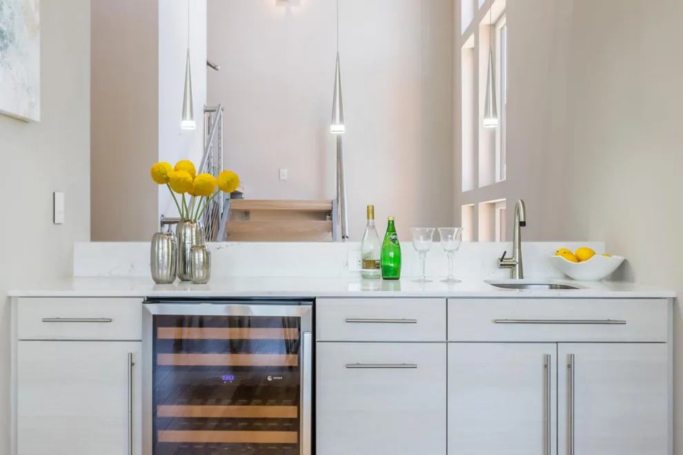 Contemporary Luxury Home Design by United Signature - Photo 6
