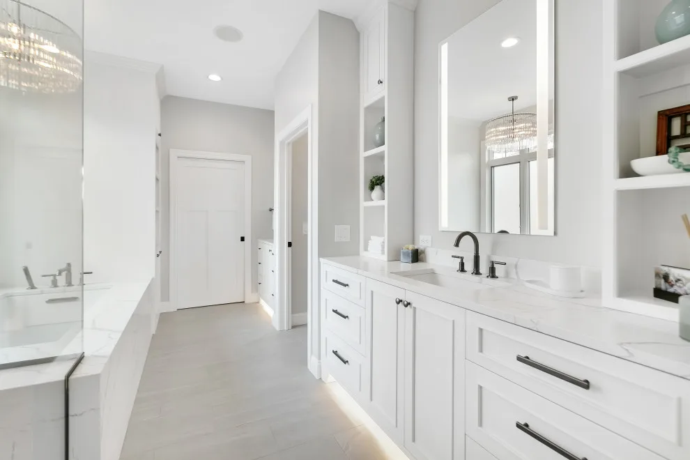 Inver Grove Heights Master Bathroom by College City Design Build - Photo 9