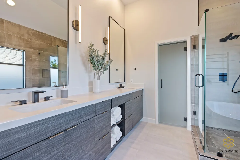 Bathroom Renovation Project by JoJo Wong Design And Build - Photo 14