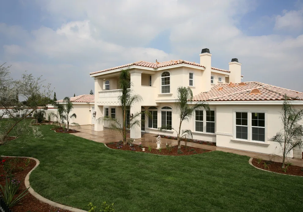 Mediterranean Golf Course Residence by Sweaney Custom Homes, Inc. - Photo 2