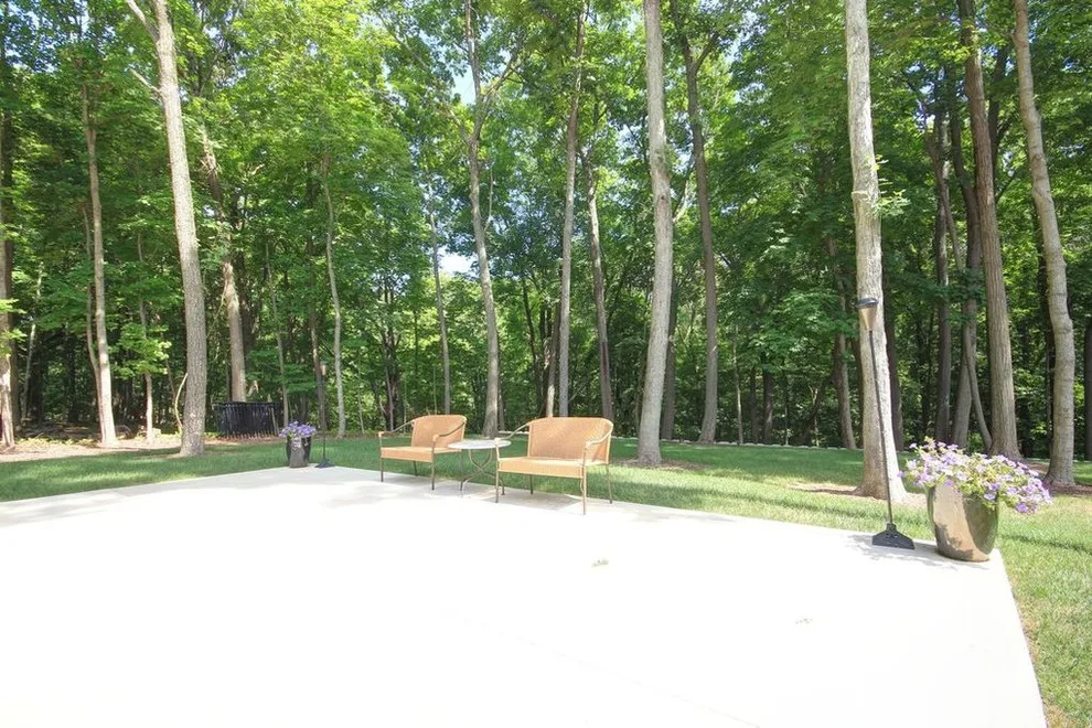 Mennenga Home by Premier Homes Of Illinois, Inc - Photo 66