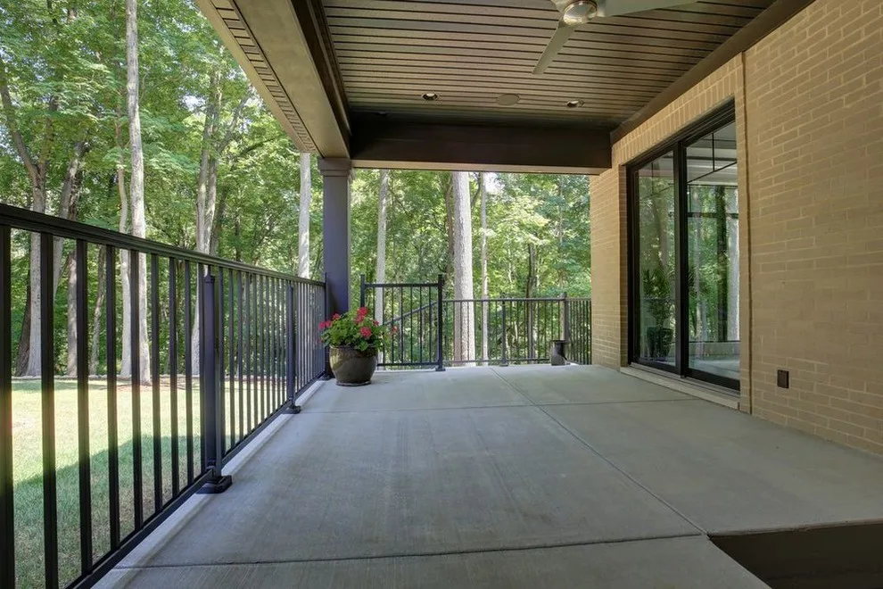 Mennenga Home by Premier Homes Of Illinois, Inc - Photo 19
