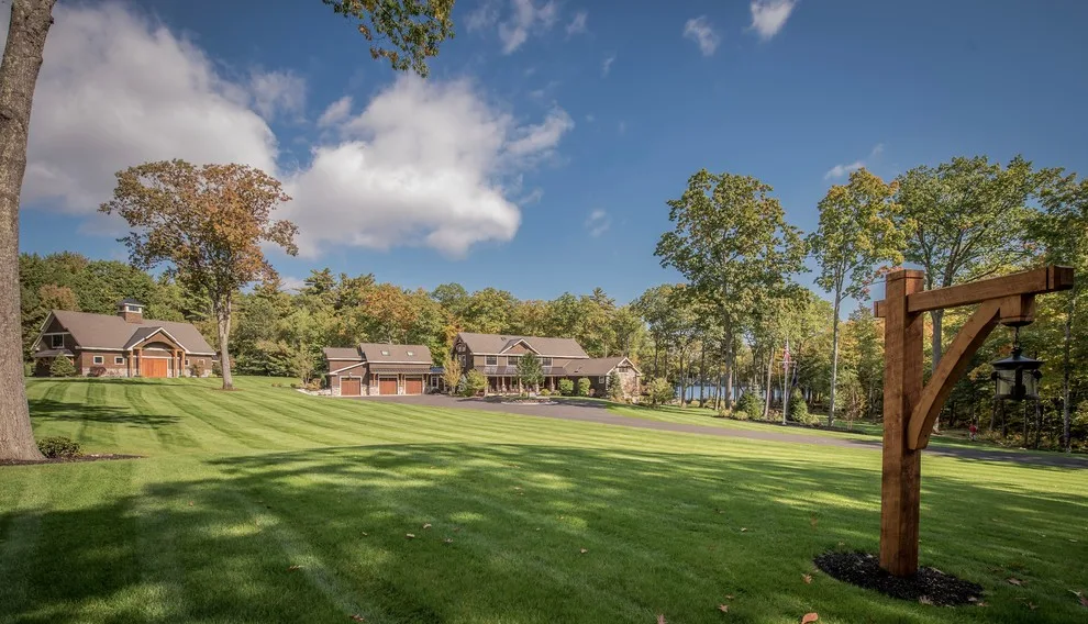 Meredith Residence and Stable by Yankee Barn Homes - Photo 25