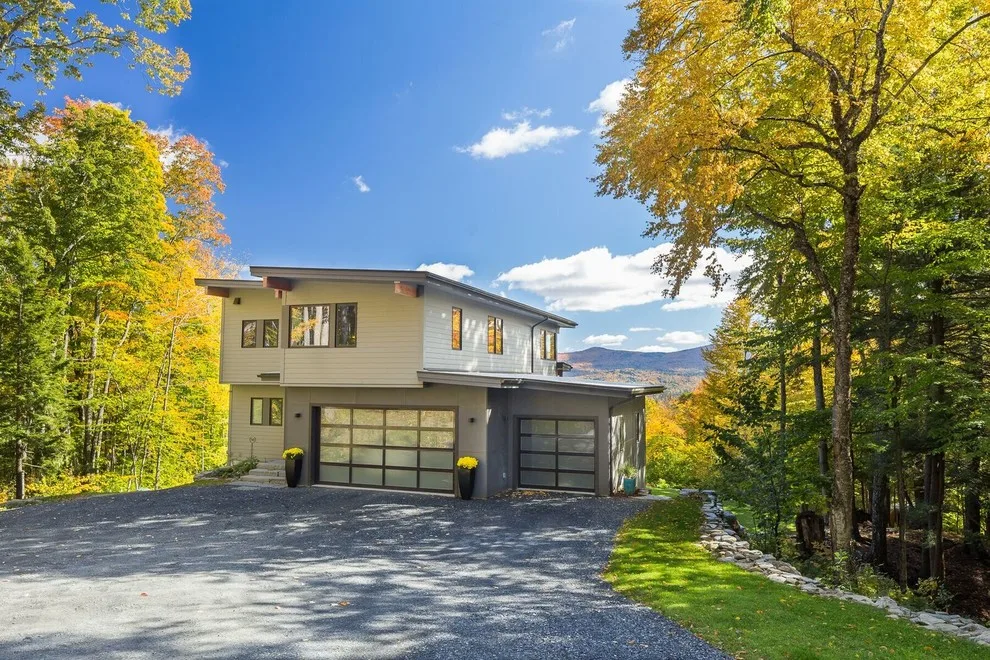 Mad River Modernism from the Mid-Century by Yankee Barn Homes - Photo 19