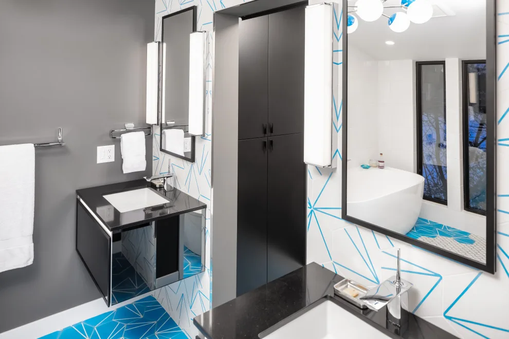 Mid-Century Charm: A Bathroom Transformation by Bluestem Remodeling - Photo 14