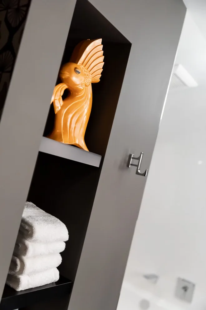Mid-Century Charm: A Bathroom Transformation by Bluestem Remodeling - Photo 6