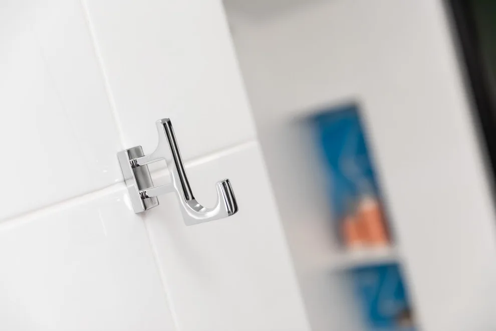 Mid-Century Charm: A Bathroom Transformation by Bluestem Remodeling - Photo 4