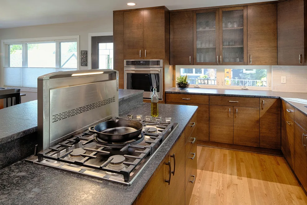Midcentury Revamp by EdgeWork Design Build - Photo 25