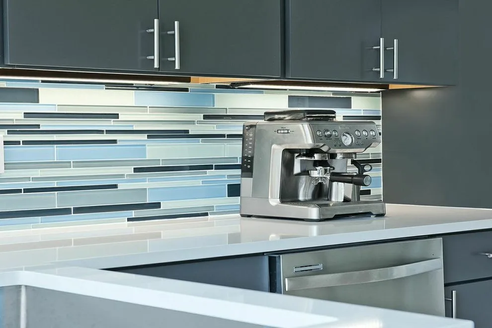 Forest Oaks Midcentury Modern Kitchen by Virtuoso Builders - Photo 9