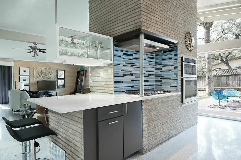 Forest Oaks Midcentury Modern Kitchen by Virtuoso Builders - Photo 6
