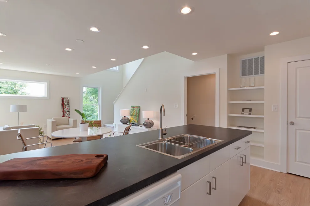Midland Avenue Residences by Metzger Design - Photo 3