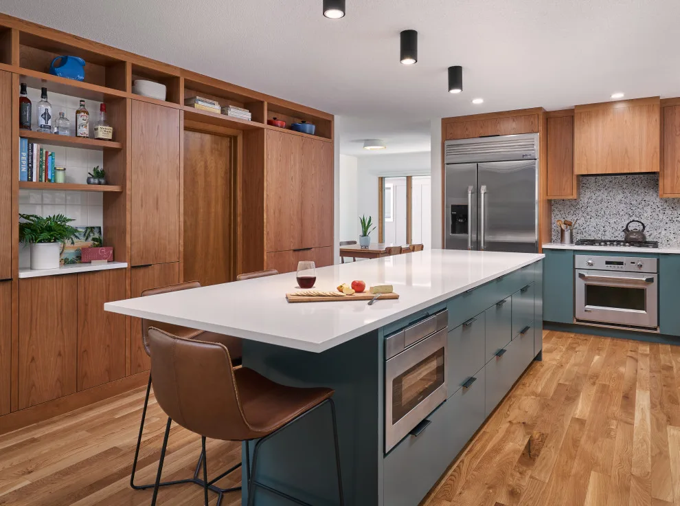 Modern Minneapolis by Quartersawn Design Build - Photo 4