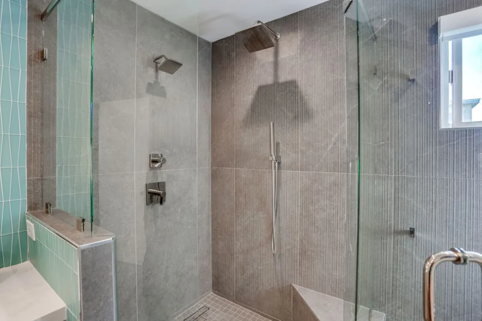 Mira Mesa Primary Bathroom and Fireplace by DM Hultenius Corporation - Photo 6