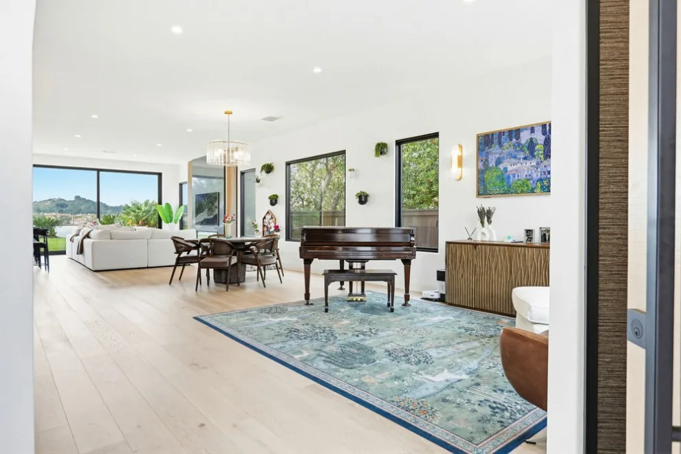 Miramar Ranch North Complete Home Renovation by DM Hultenius Corporation - Photo 9