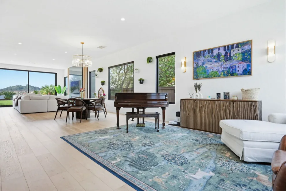 Miramar Ranch North Complete Home Renovation by DM Hultenius Corporation - Photo 17