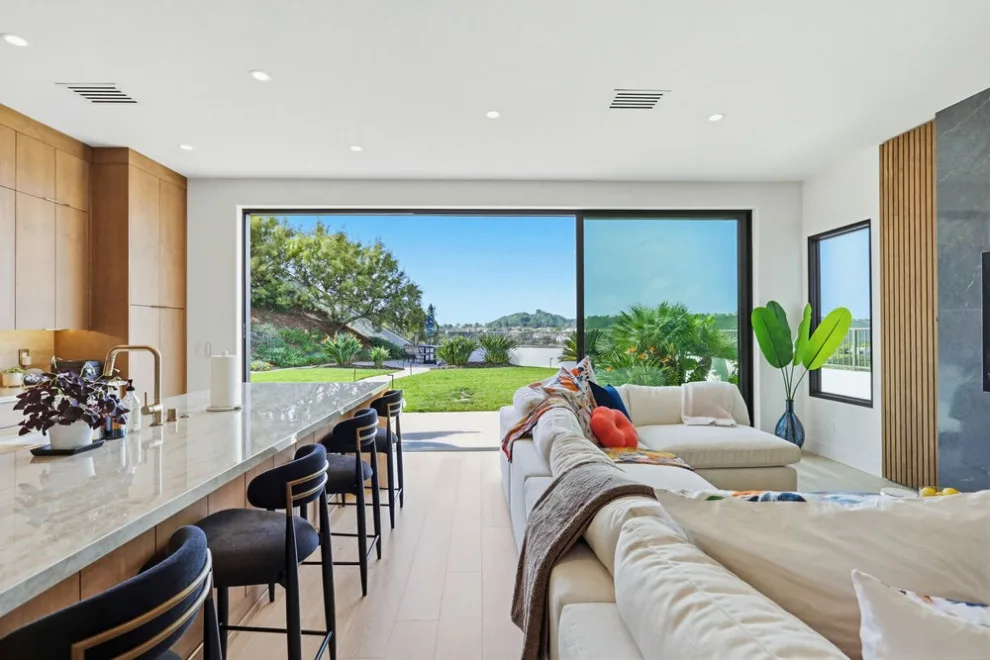 Miramar Ranch North Complete Home Renovation by DM Hultenius Corporation - Photo 7