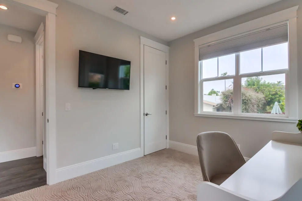 Mission Hills Second Story Expansion by DM Hultenius Corporation - Photo 10