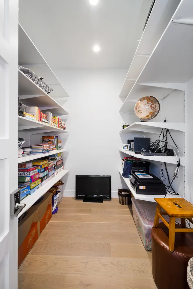 MK Residence - Bespoke Home by Labra Design Build - Photo 38
