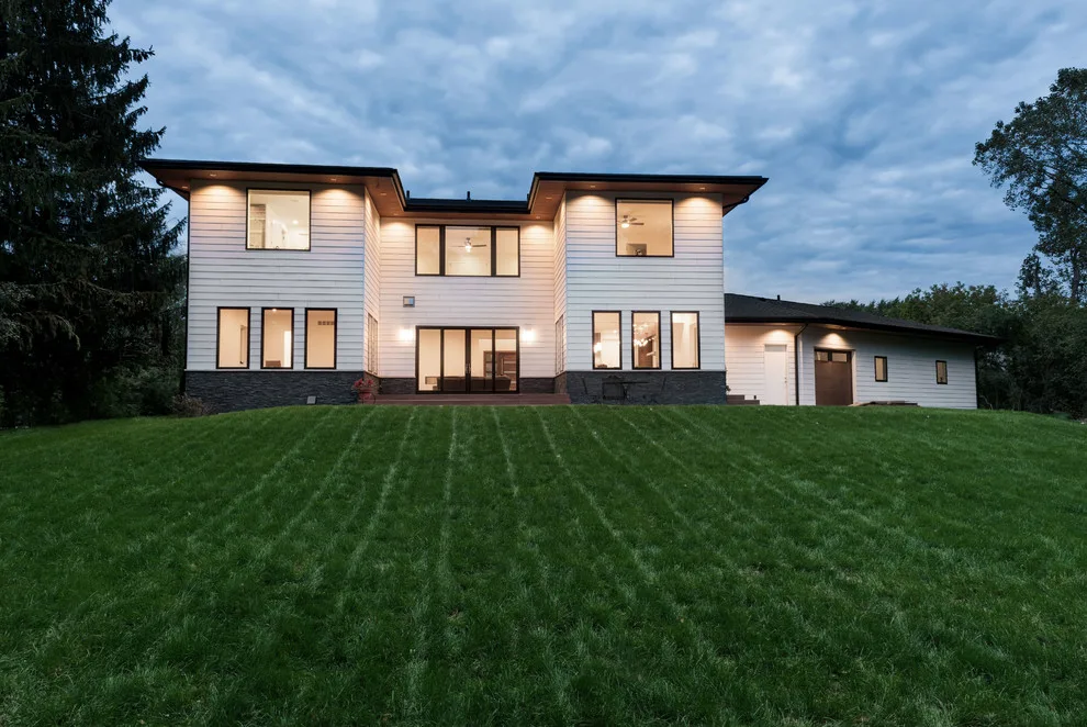 MK Residence - Bespoke Home by Labra Design Build - Photo 3