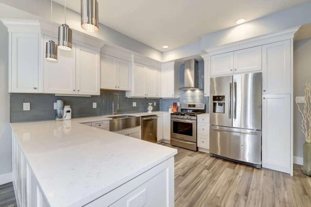 Contemporary Kitchen Renovation by Vision Custom Build + Remodel - Photo 21