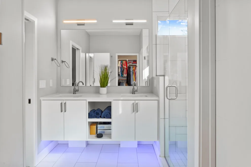 Contemporary 1.5 in Urban North by Owen Homes LLC - Photo 19