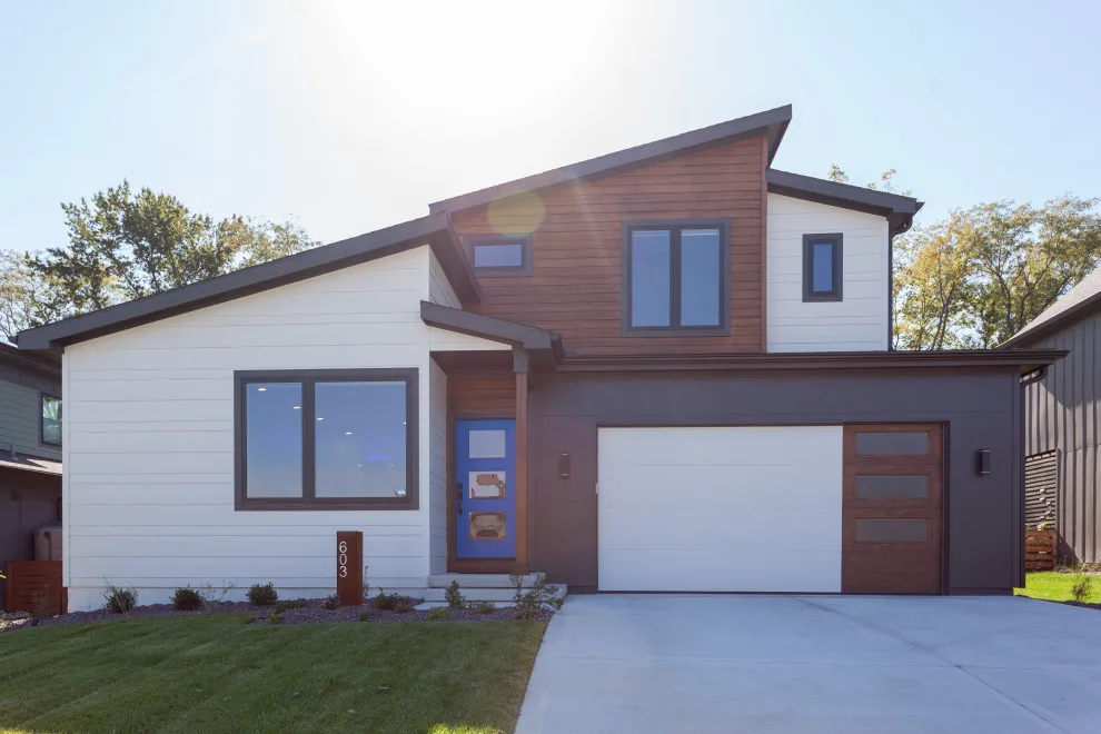 Contemporary 1.5 in Urban North by Owen Homes LLC - Photo 9
