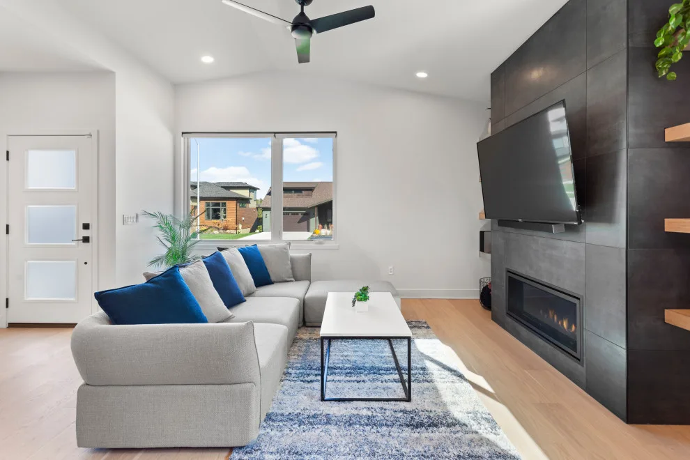 Contemporary 1.5 in Urban North by Owen Homes LLC - Photo 12