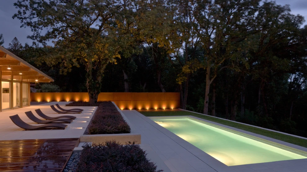 Modern Landscape by Landscape Renovations, Inc. - Photo 3