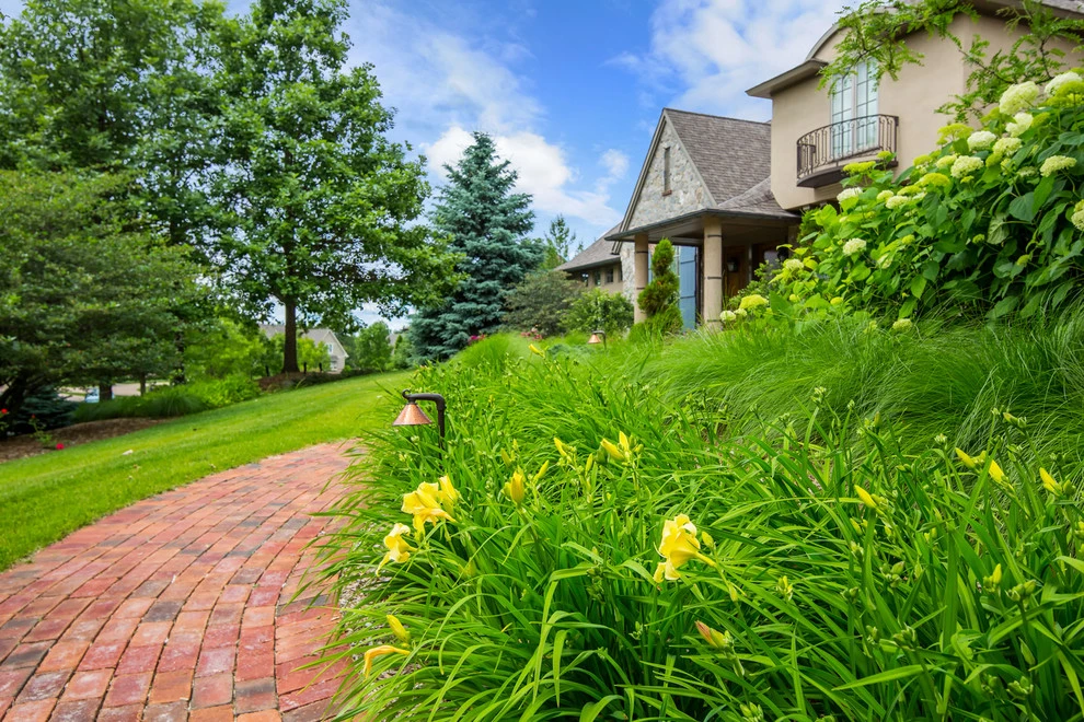 Outdoor Living by Landscape Renovations, Inc. - Photo 14