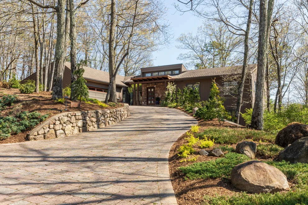 Contemporary Tradition by Cornerstone Builders Inc - Photo 11