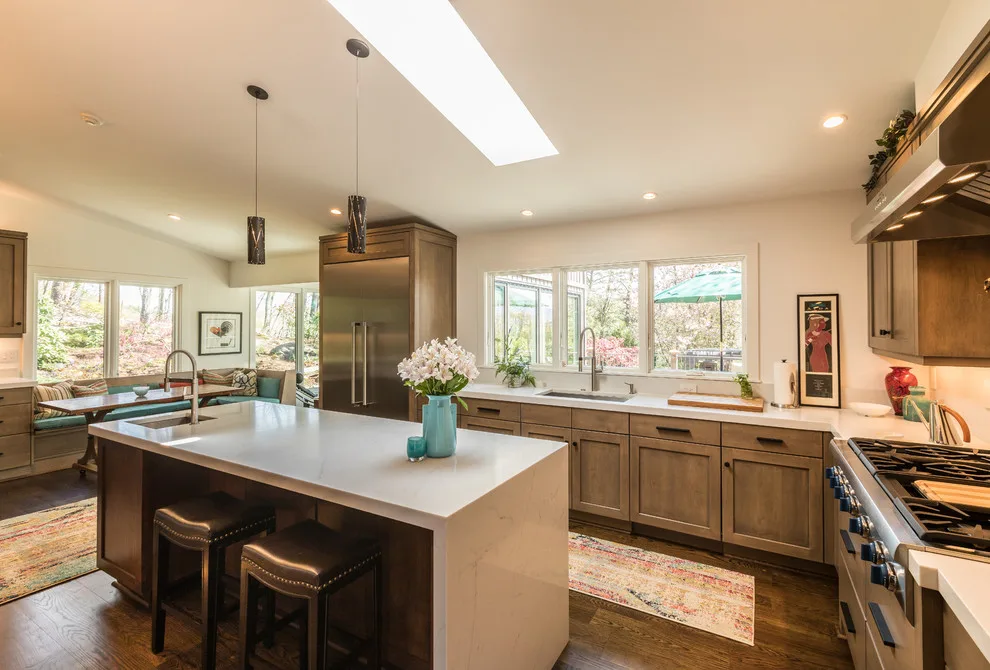 Contemporary Tradition by Cornerstone Builders Inc - Photo 8