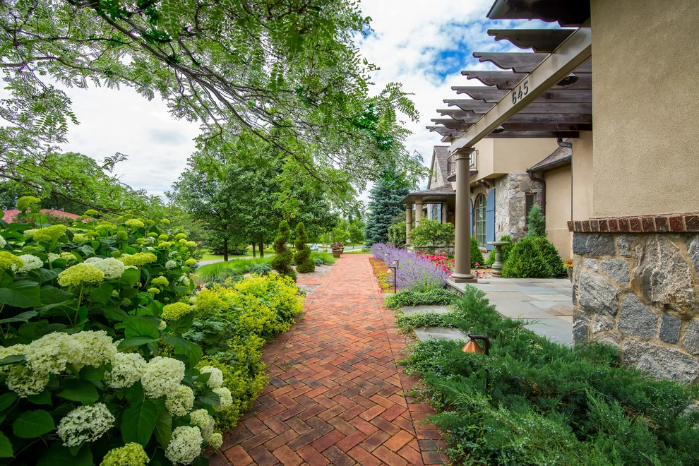 Outdoor Living by Landscape Renovations, Inc. - Photo 12