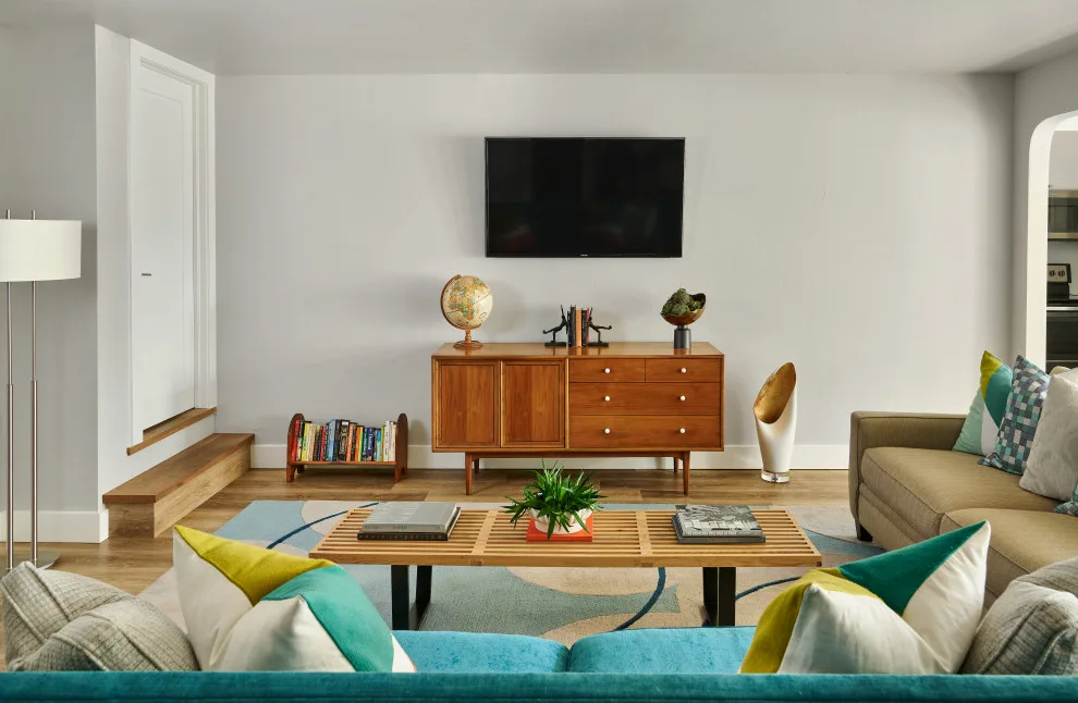Contemporary Craftsman Bespoke Residence by Liberty Design + Build - Photo 21