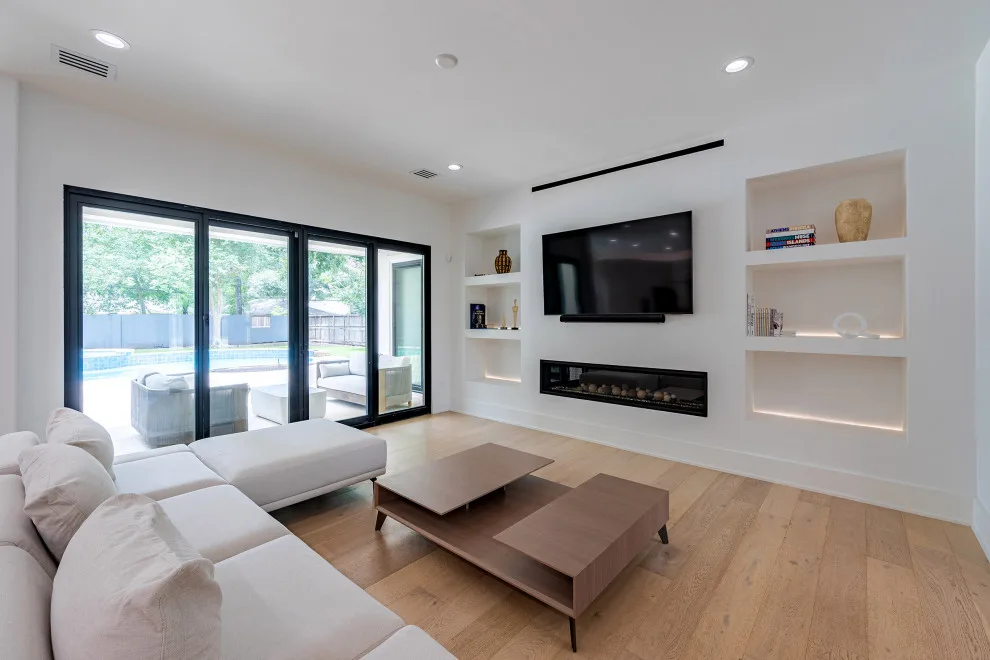 Contemporary Upgrade Complete Renovation by JoJo Wong Design And Build - Photo 8