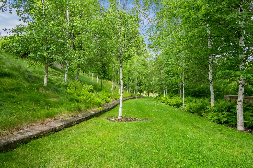 Estate Landscape by Landscape Renovations, Inc. - Photo 3