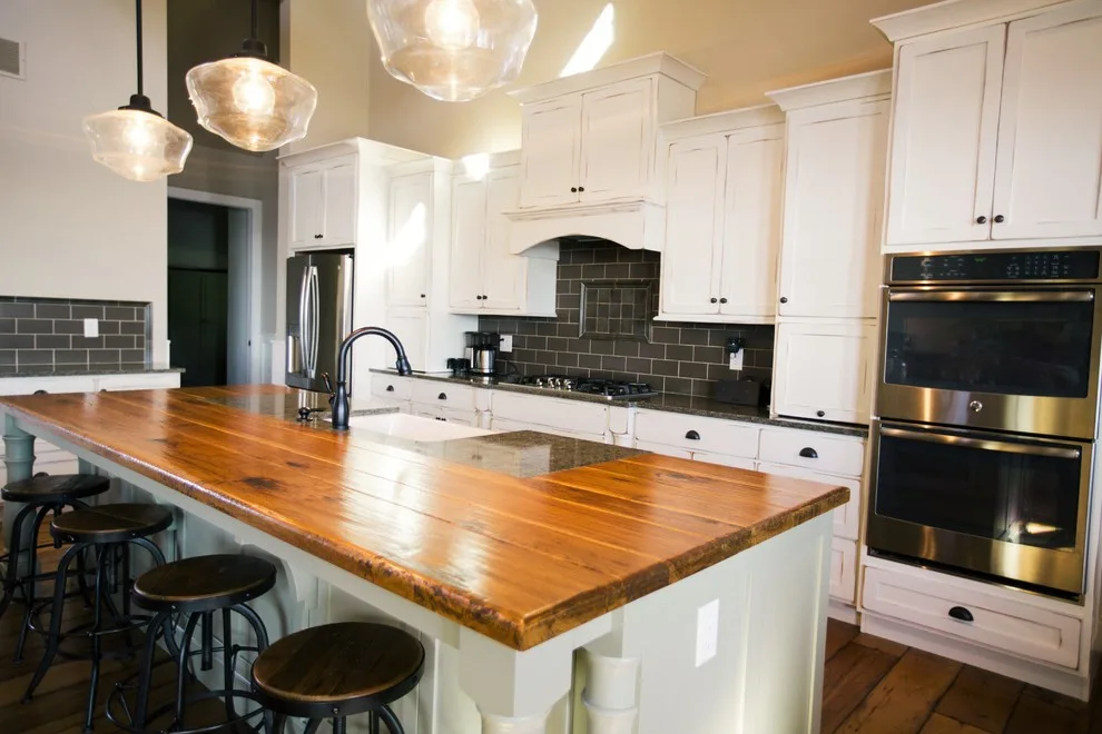 Contemporary Rustic Home by Bailey & Weiler Design/Build - Photo 7