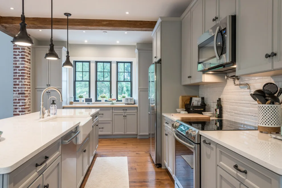 Contemporary Farmhouse on McCormick by Roland Builder, Inc. - Photo 15