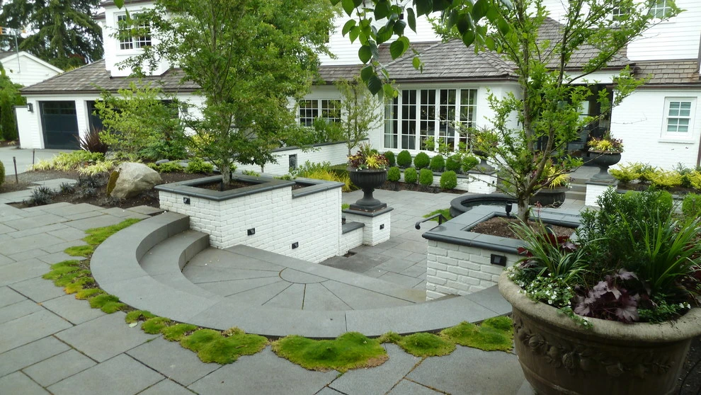 Medina Residence by Lankford Associates Landscape Architects - Photo 10