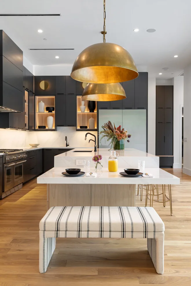 Contemporary Interior Design Tailored Home Construction by JoJo Wong Design And Build - Photo 25