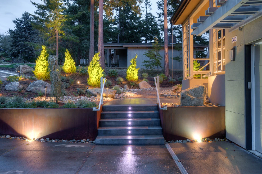 Bennett Residence by Lankford Associates Landscape Architects - Photo 4