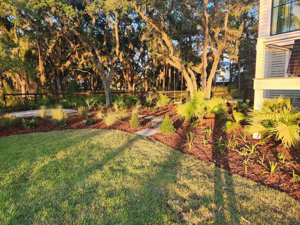 Garden Design - Kiawah River by Linda Greenberg Landscape & Design, LLC - Photo 5