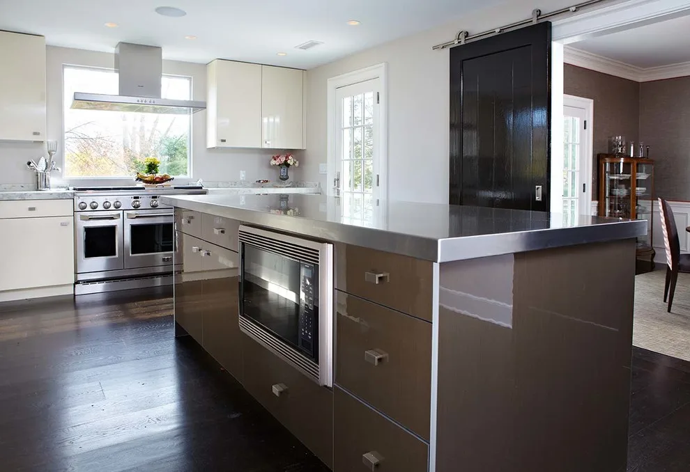 Contemporary Culinary Space by TR Design-Build Firm - Photo 2